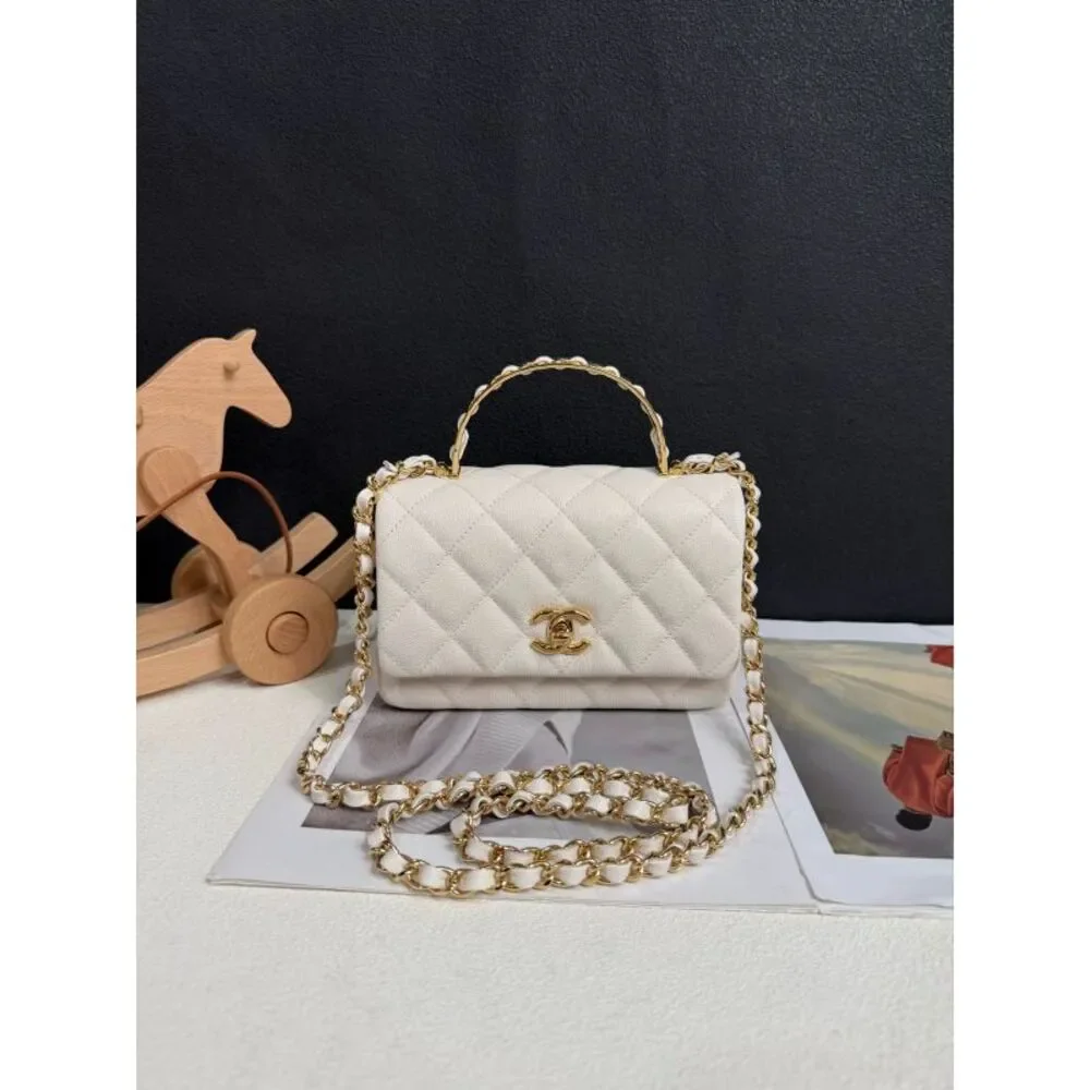 Chanel Women Pre-Loved Bag Very Good Condition